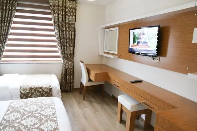 Standart Dört Kişilik Oda