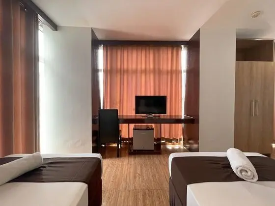 Premier Tek Büyük veya İki Ayrı Yataklı Oda