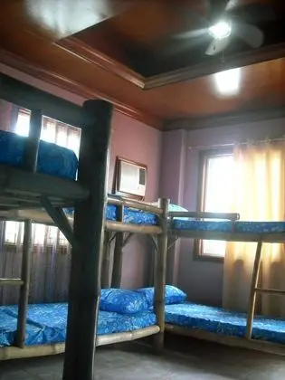 Ortak Ranzalı Oda, Karma Ranzalı Oda (Room A)
