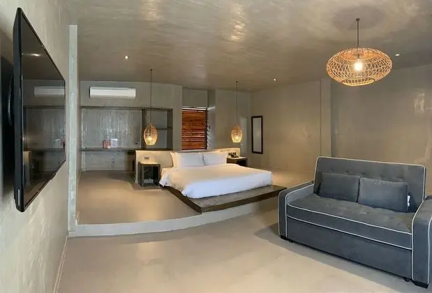 Villa (Ocean Villa with Jacuzzi)