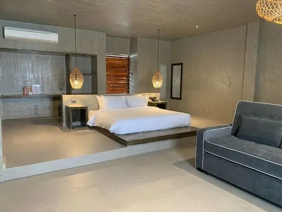 Villa (Ocean Villa with Jacuzzi)