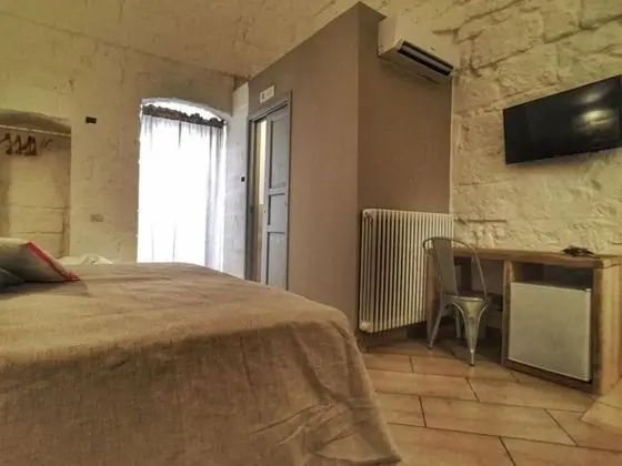 Tek Büyük Yataklı Oda