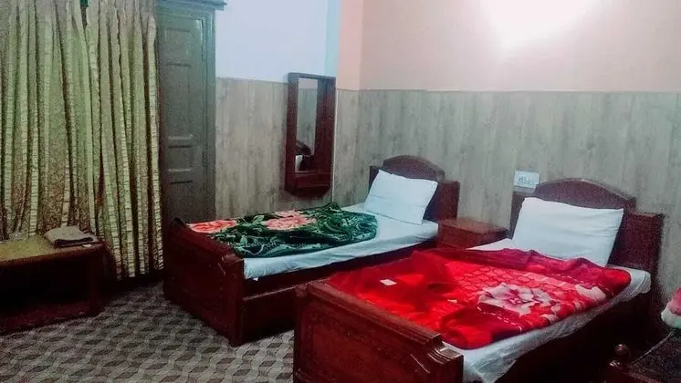 Standard Tek Büyük Yataklı Oda