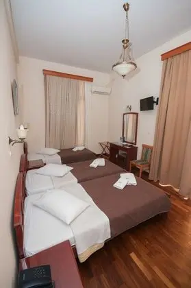 Economy Üç Kişilik Oda