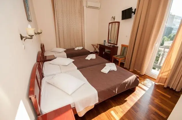 Economy Üç Kişilik Oda
