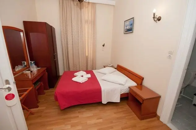 Family Oda, Bağlantılı Odalar