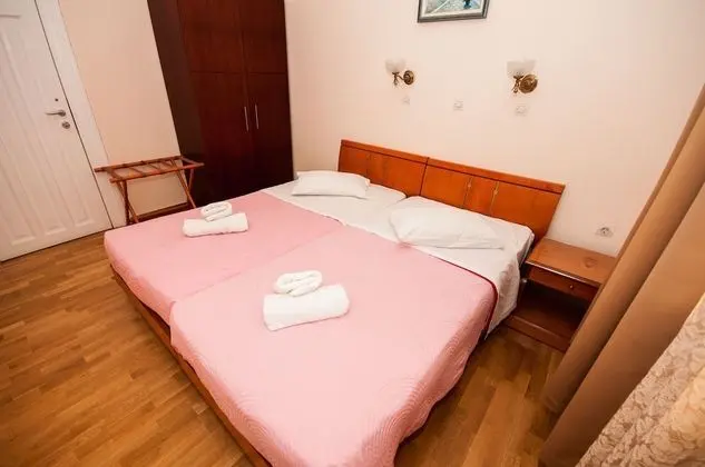 Family Oda, Bağlantılı Odalar