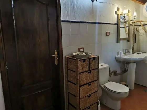 Tek Büyük Yataklı Oda, Ortak Banyo, Bahçeli (Carpe Diem)