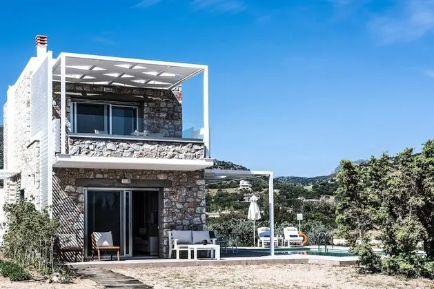 Luxury Villa, 1 Yatak Odası, Kişiye Özel Havuzlu, Plaj Kenarı (Kedros)
