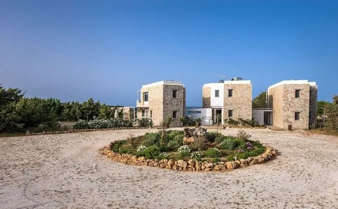 Luxury Villa, 1 Yatak Odası, Kişiye Özel Havuzlu, Plaj Kenarı (Kedros)