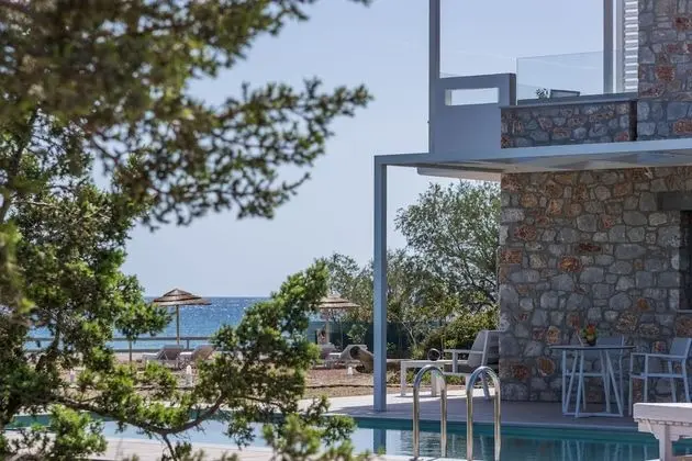 Luxury Villa, 1 Yatak Odası, Kişiye Özel Havuzlu, Plaj Kenarı (Kedros)