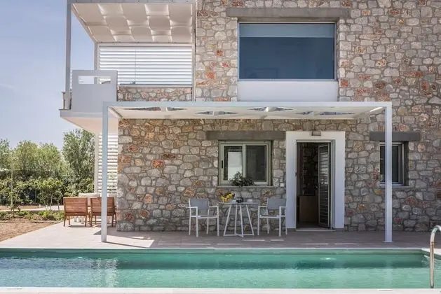 Luxury Villa, 1 Yatak Odası, Kişiye Özel Havuzlu, Plaj Kenarı (Kedros)
