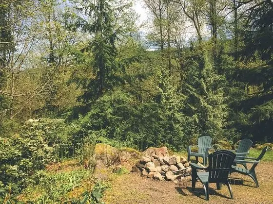 Kulübe, Birden Çok Yatak (Cedar Creek Hideaway)