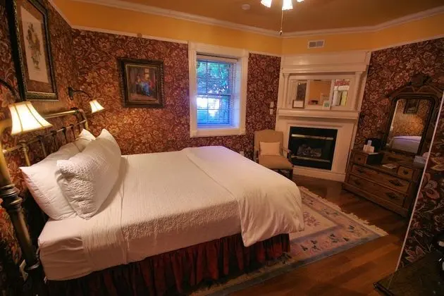 Süit, Özel Banyo (The Serenity Suite)