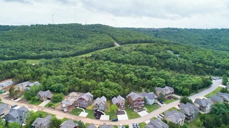 Ev (Cedar Crest Lodge - Resort Amenities )