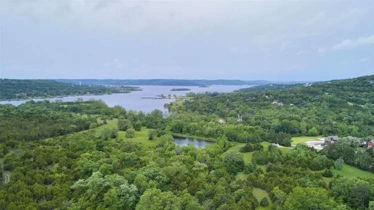 Ev (Cedar Crest Lodge - Resort Amenities )