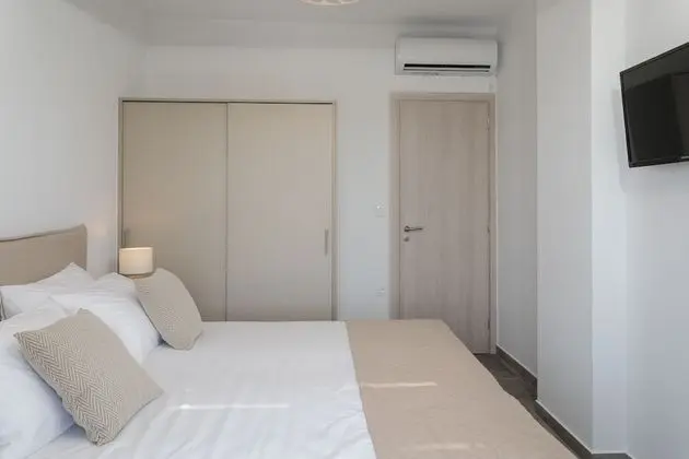 Villa, 4 Yatak Odası, Kişiye Özel Havuzlu
