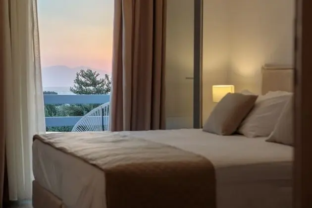 Villa, 4 Yatak Odası, Kişiye Özel Havuzlu