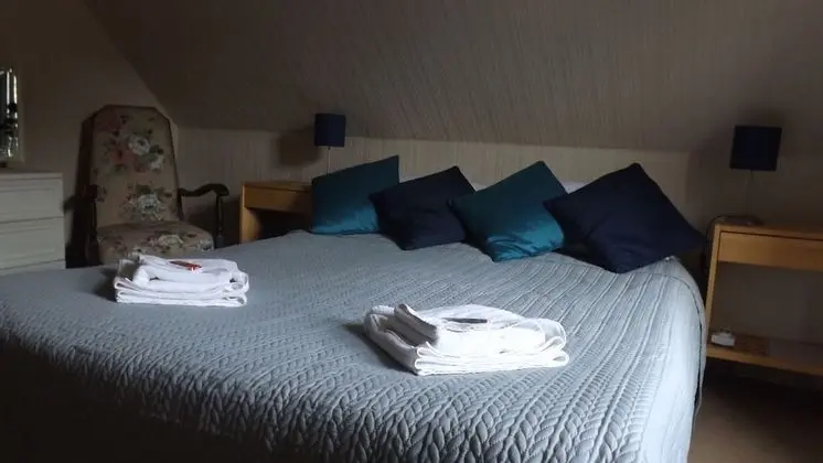 Tek Büyük Yataklı Oda (2nd floor)
