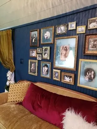 Ev, 1 Büyük (Queen) Boy Yatak, Veranda, Havuz Manzaralı
