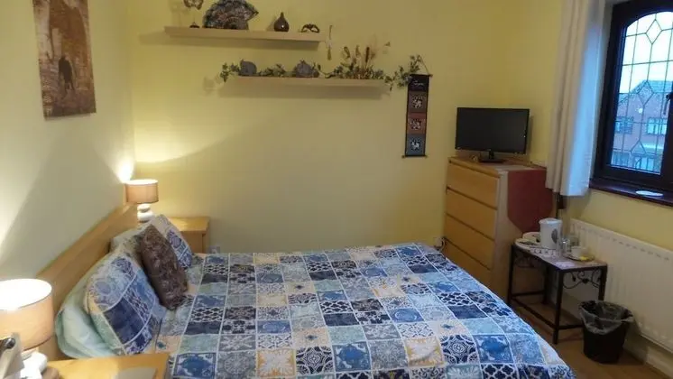 Comfort Tek Büyük Yataklı Oda