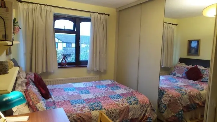 Romantic Tek Büyük Yataklı Oda
