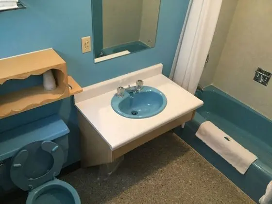 Standard Oda (2 Double Beds and 1 Sofa Bed)