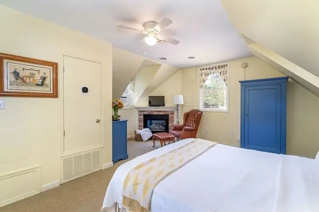 The Juniper Suite