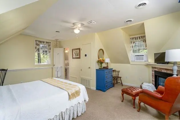 The Juniper Suite