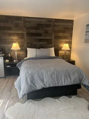 Standard Oda, 1 Büyük (Queen) Boy Yatak