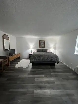 Standard Oda, 1 En Büyük (King) Boy Yatak