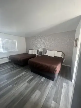 Standard Oda, 2 Büyük (Queen) Boy Yatak, Sigara İçilmez