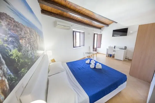 Deluxe Tek Büyük Yataklı Oda, Deniz Manzaralı