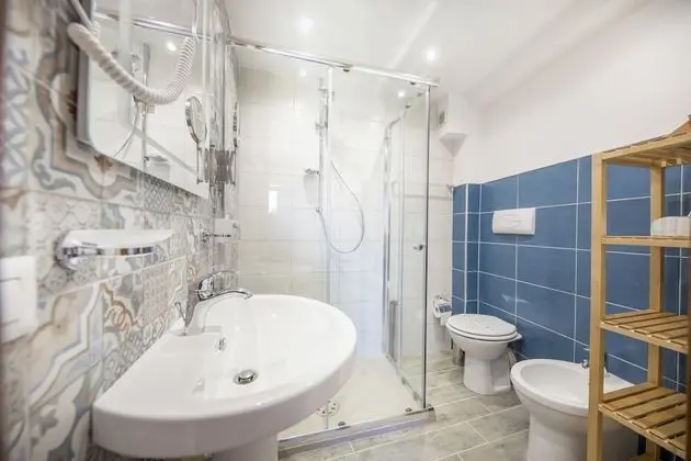 Deluxe Tek Büyük Yataklı Oda, Deniz Manzaralı