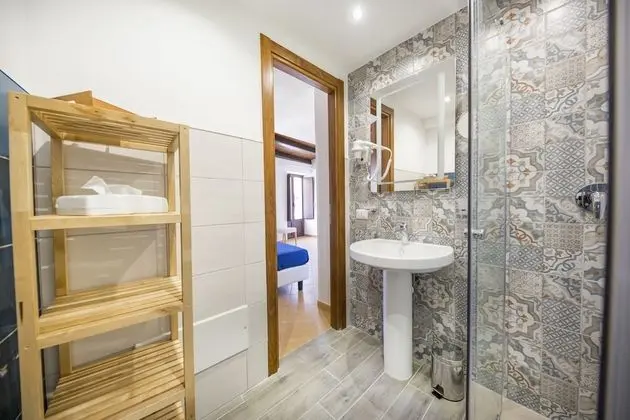 Deluxe Tek Büyük Yataklı Oda, Deniz Manzaralı