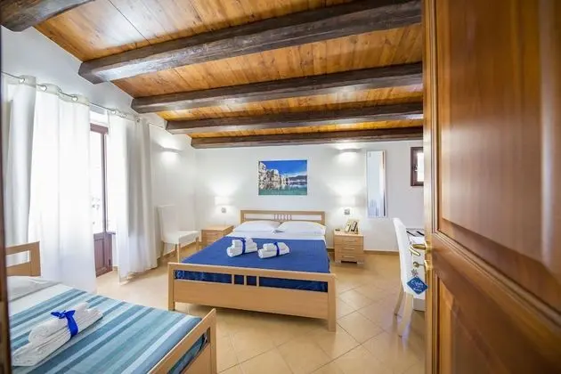 Üç Kişilik Oda, Balkon