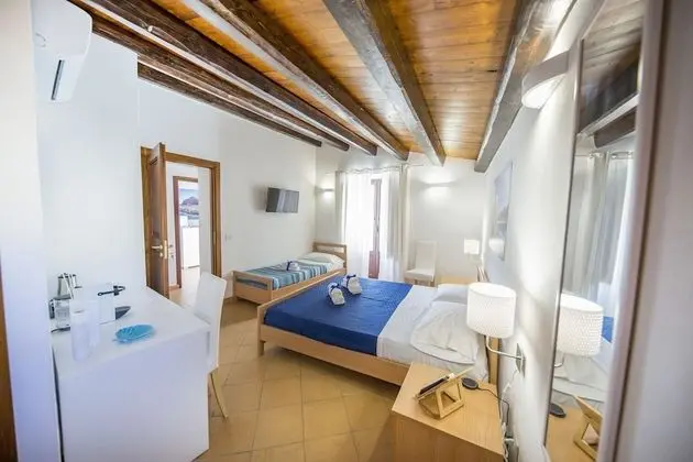 Üç Kişilik Oda, Balkon