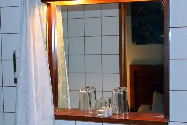 Standard Tek Büyük veya İki Ayrı Yataklı Oda, Birden Çok Yatak, Sigara İçilmez, Göl Manzaralı