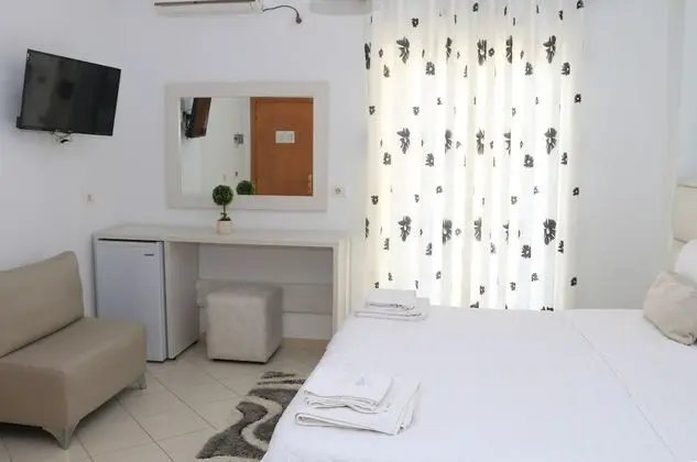 Tek Büyük Yataklı Oda, Balkon
