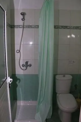 Tek Büyük Yataklı Oda, Balkon