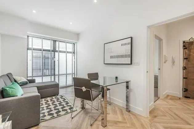 Deluxe Apart Daire