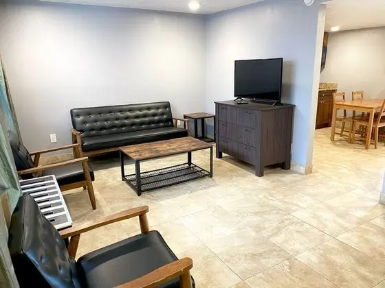 Superior Suite, 1 King Bed and 1 Murphy Bed