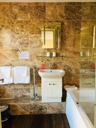 Superior İki Ayrı Yataklı Oda, Özel Banyo