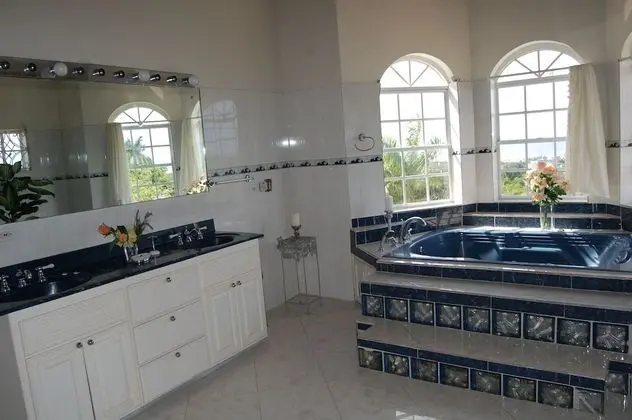 Junior Süit, 2 Yatak Odası, Deniz Manzaralı (Spa Bath)