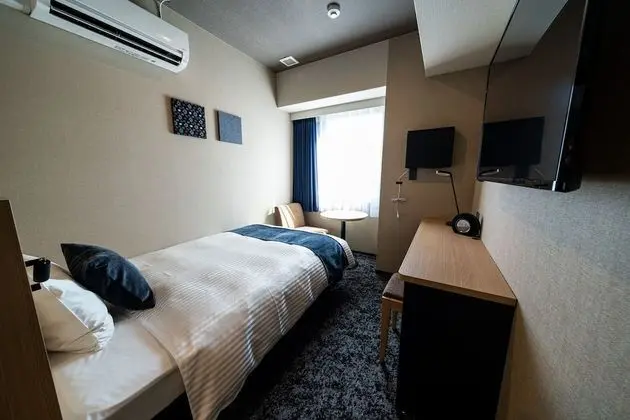 Economy Tek Büyük Yataklı Oda