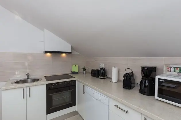 Superior Apart Daire, 2 Yatak Odası, Teras, Deniz Manzaralı