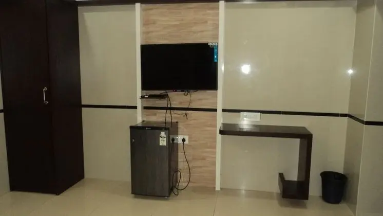 Business Tek Büyük Yataklı Oda, 1 Çift Kişilik Yatak