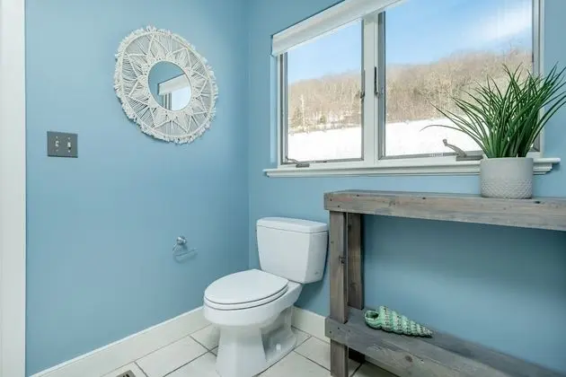 Ev, Birden Çok Yatak, Sıcak Su Havuzu