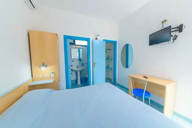 Economy Tek Büyük Yataklı Oda