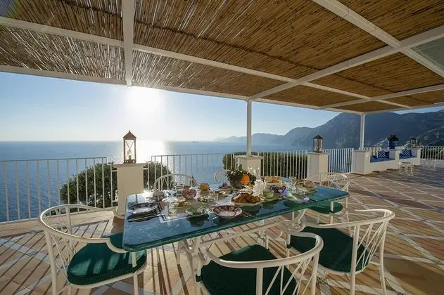 Villa, Sigara İçilebilir